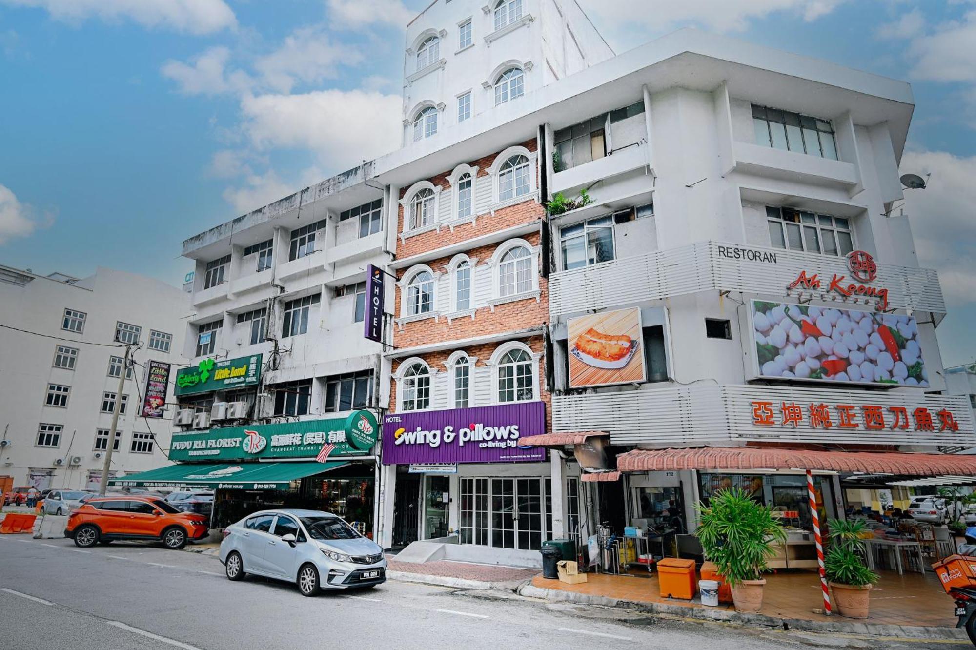 Swing & Pillows - Jalan Changkat Thambi Dollah Kuala Lumpur Exterior foto